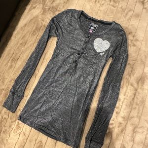 PINK Victorias Secret Traditional Campus Long Sleeve Shimmery Logo Heart Shirt